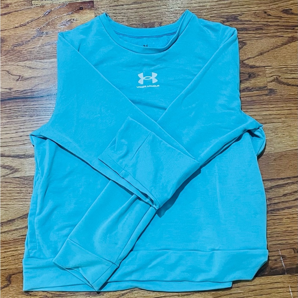 3/$15 Under Armour Blue Long Sleeve Shirt